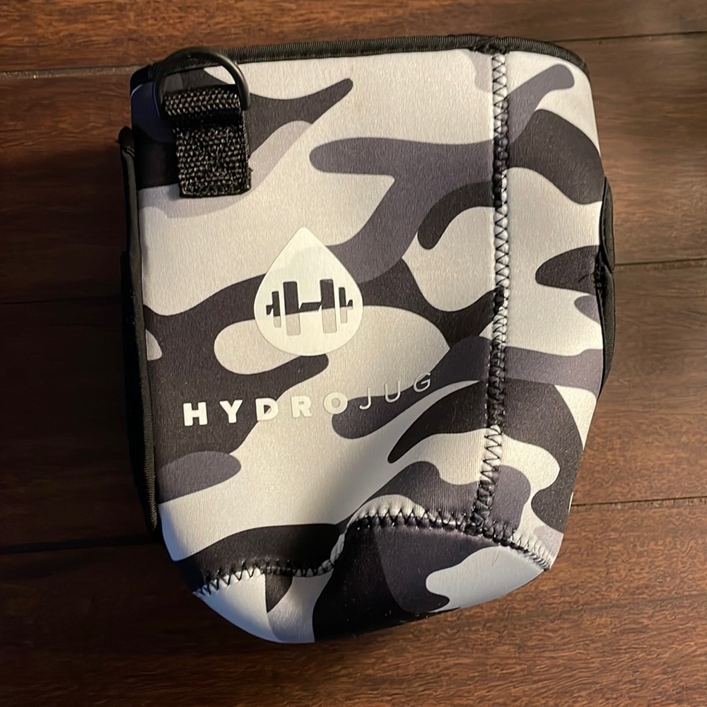 Original size hydro jug sleeve